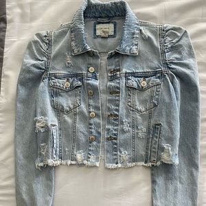Forever 21 Denim Puff Sleeve Ripped Jean Jacket - Size: M